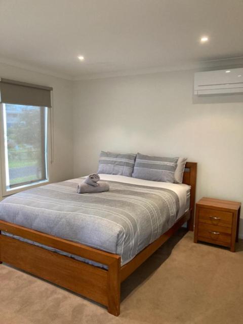 Venus Haven - Beach 1, Linen, Wifi, Netflix Venus Bay Exterior photo
