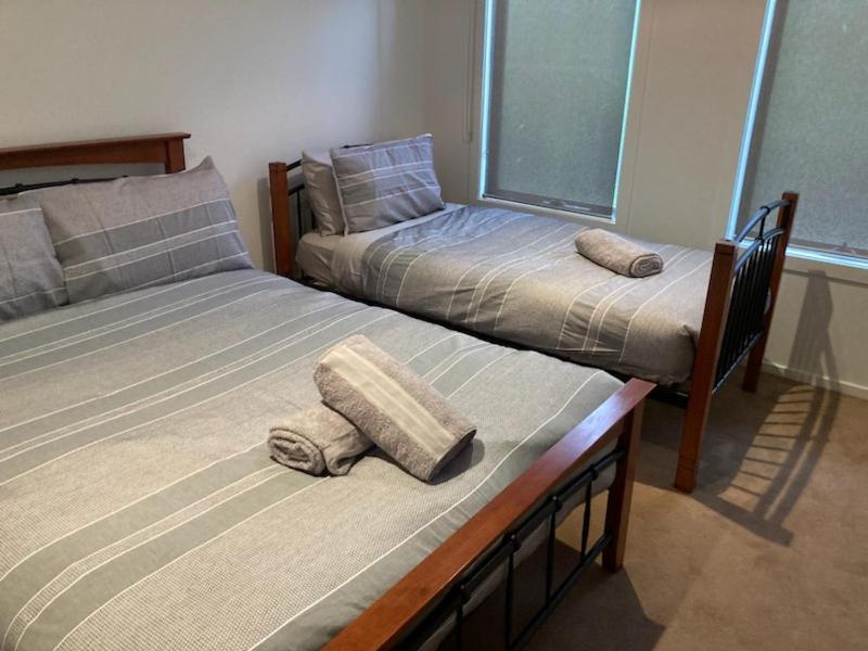 Venus Haven - Beach 1, Linen, Wifi, Netflix Venus Bay Exterior photo